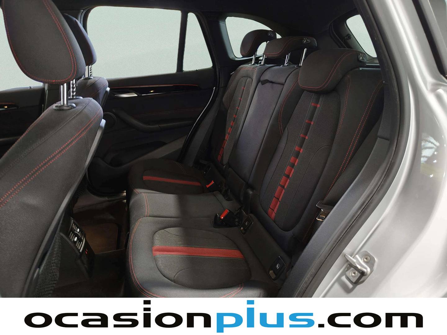 Foto asientos traseros BMW X1 BMW X1 sDrive18i (140 CV)