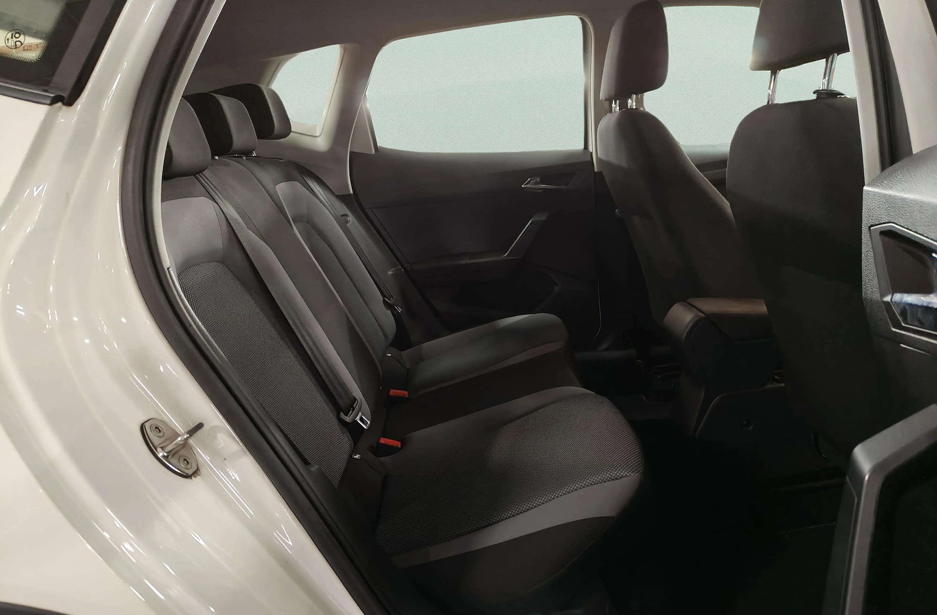 SEAT Arona 1.0 TSI Ecomotive Style - foto 15