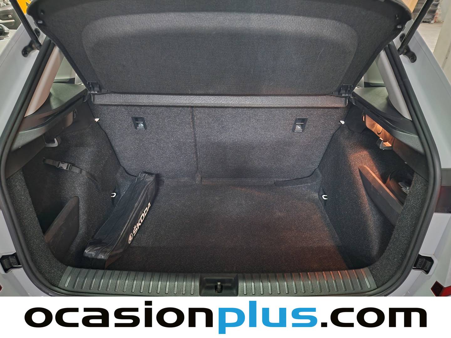 Fotos maletero Skoda Kamiq Skoda Kamiq 1.0 TSI Ambition (110 CV)