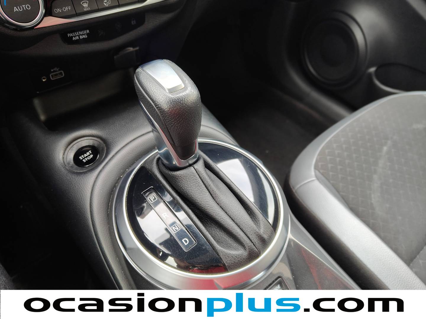 Foto Nissan JUKE Nissan Juke Hybrid N-Design Black Auto (143 CV)