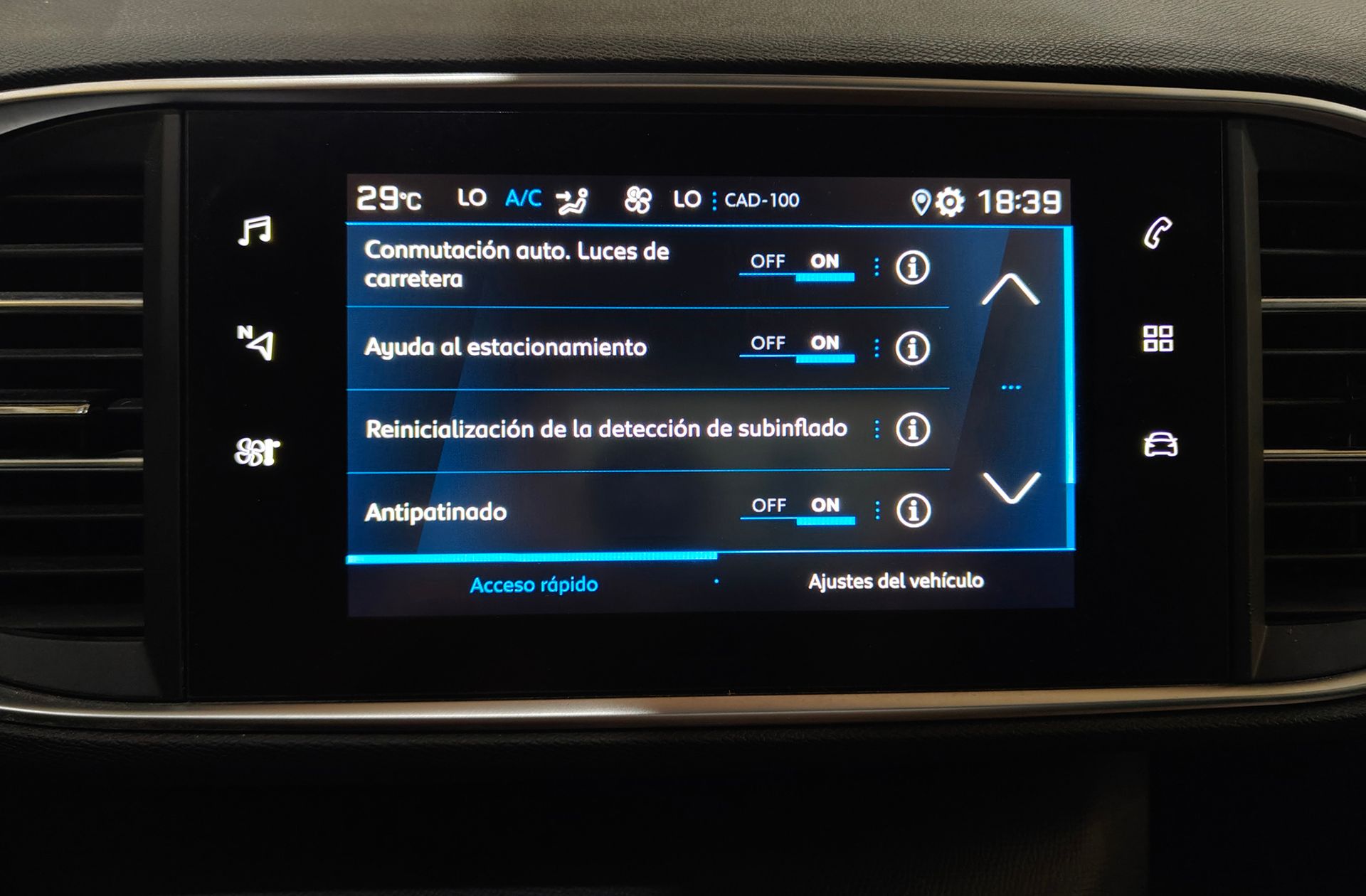 Peugeot 308 BlueHDi 100 Style - foto 10