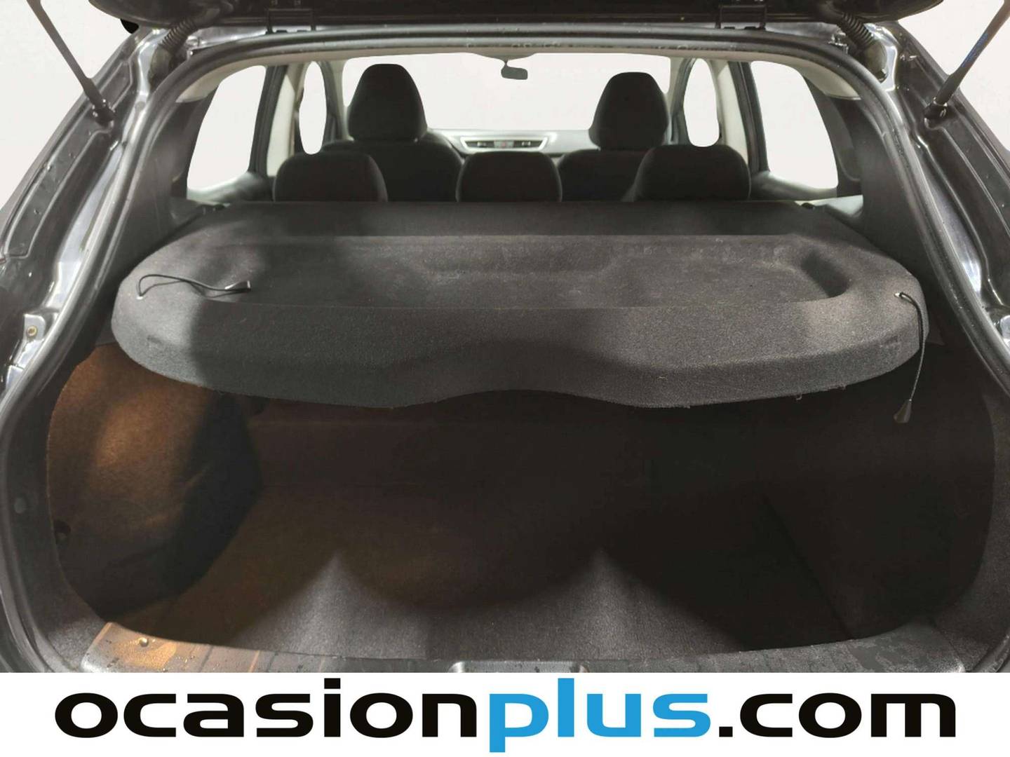 Fotos maletero Nissan QASHQAI Nissan Qashqai DIG-T 115 Visia 4x2 (115 CV)