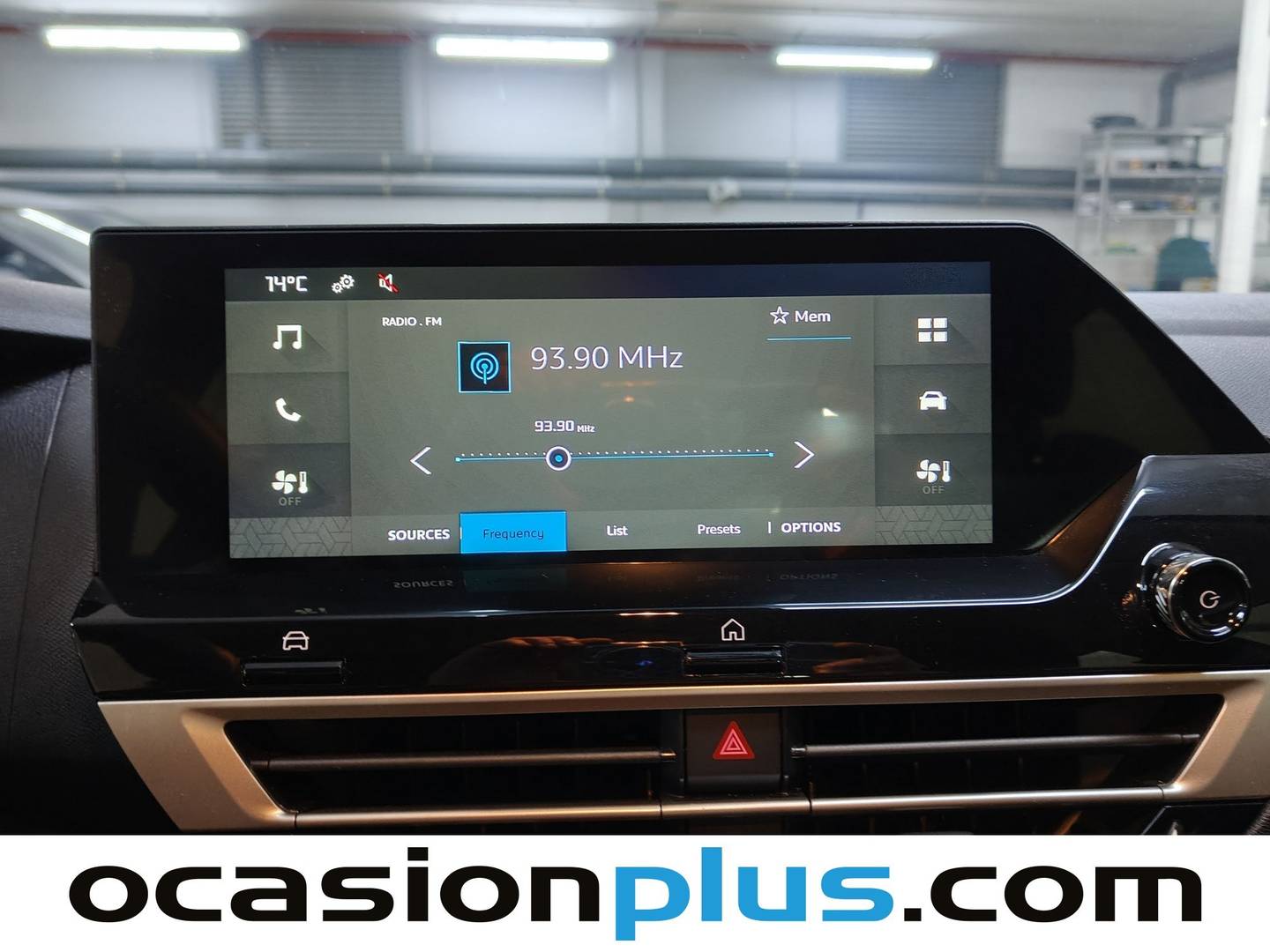 Foto Citroën C4 X Citroen C4 X PureTech 100 S&S 6v You (102 CV)