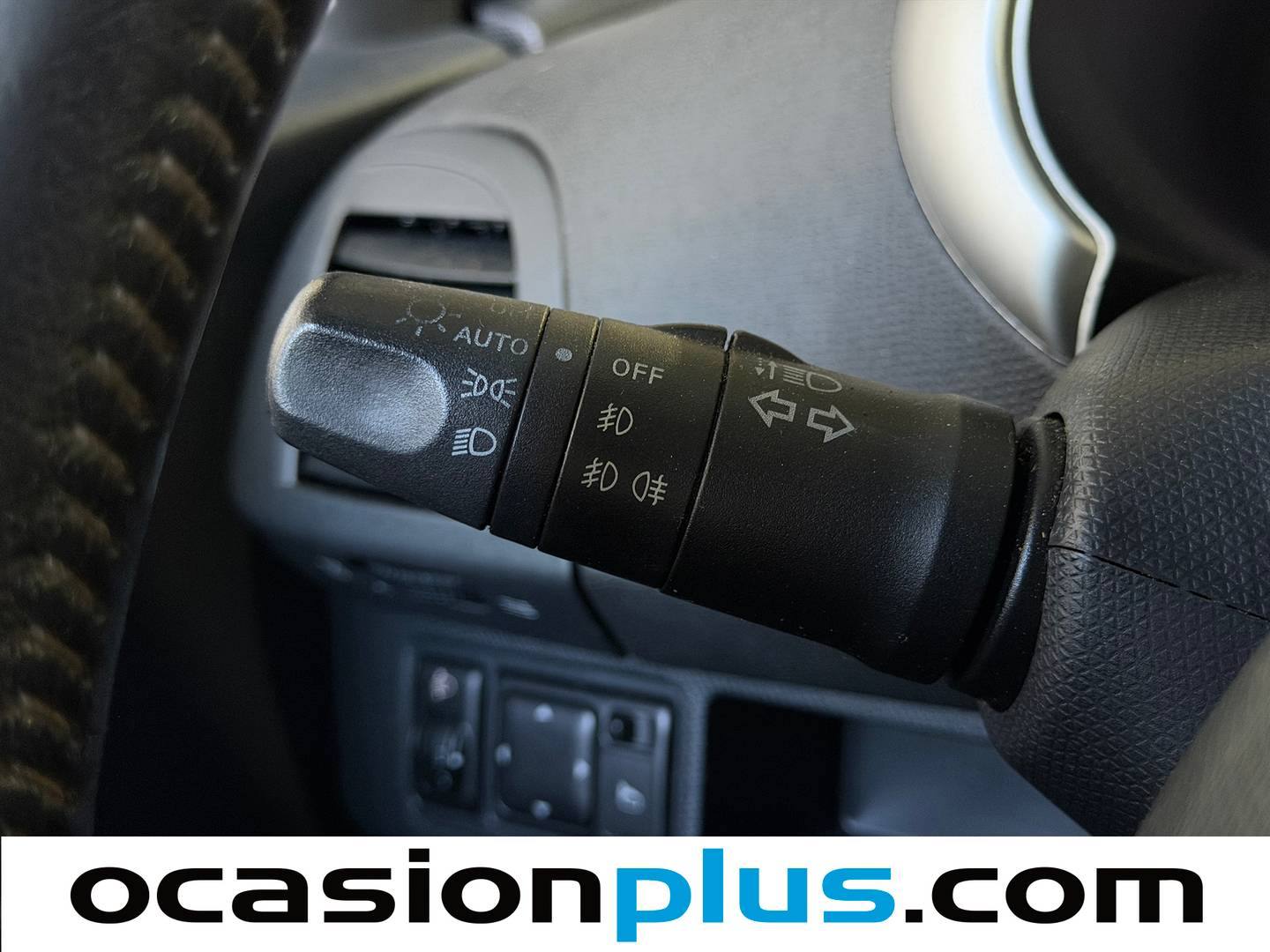 Equipamiento del Nissan Micra Nissan Micra 1.5 dCi Acenta Plus (86 CV)