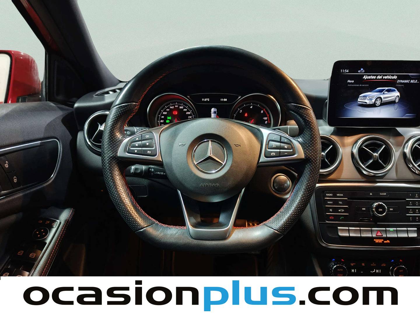 Foto Mercedes GLA Mercedes-Benz GLA 200 d  (136 CV) Pack AMG