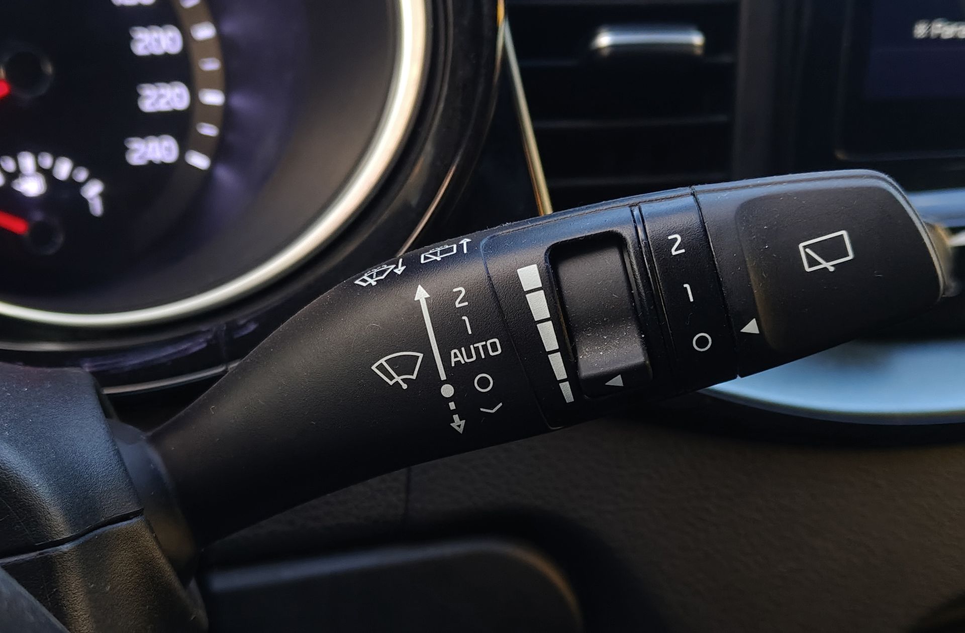 Kia Ceed 1.0 MHEV Style Edition DCT - foto 31