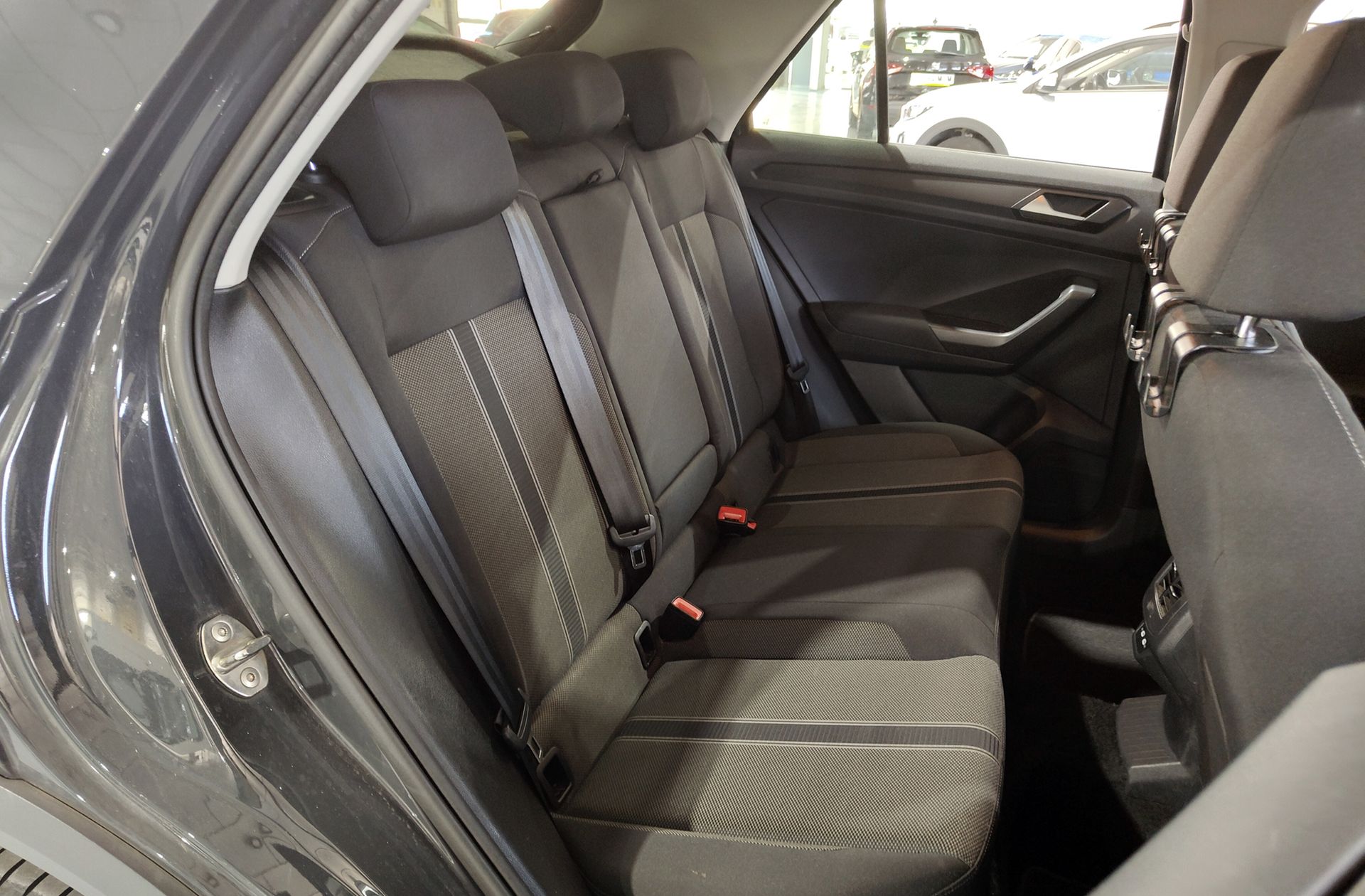 Volkswagen T-Roc Advance 1.0 TSI - foto 15