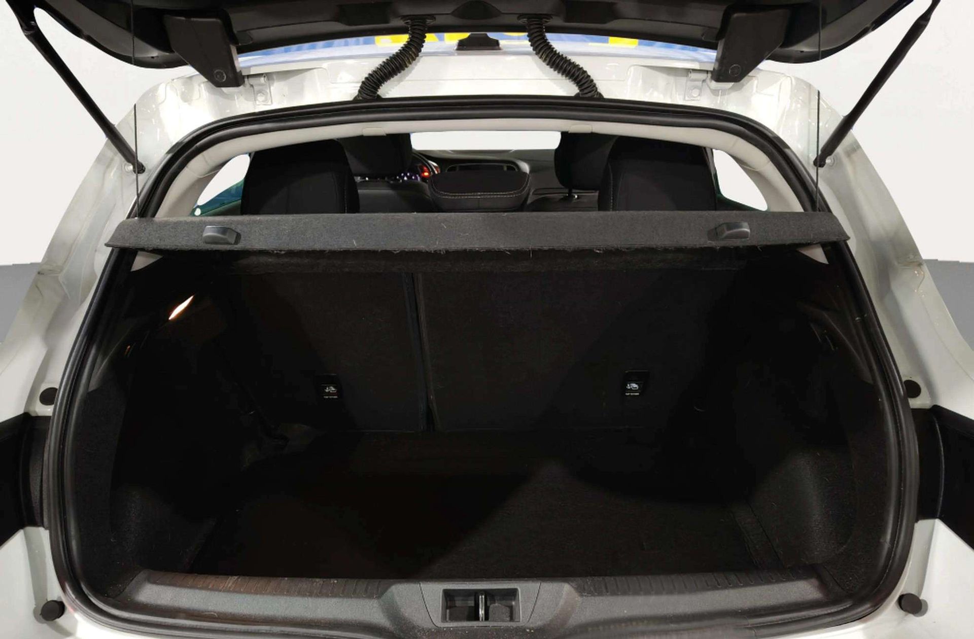 Renault Mégane Limited TCe GPF - foto 13