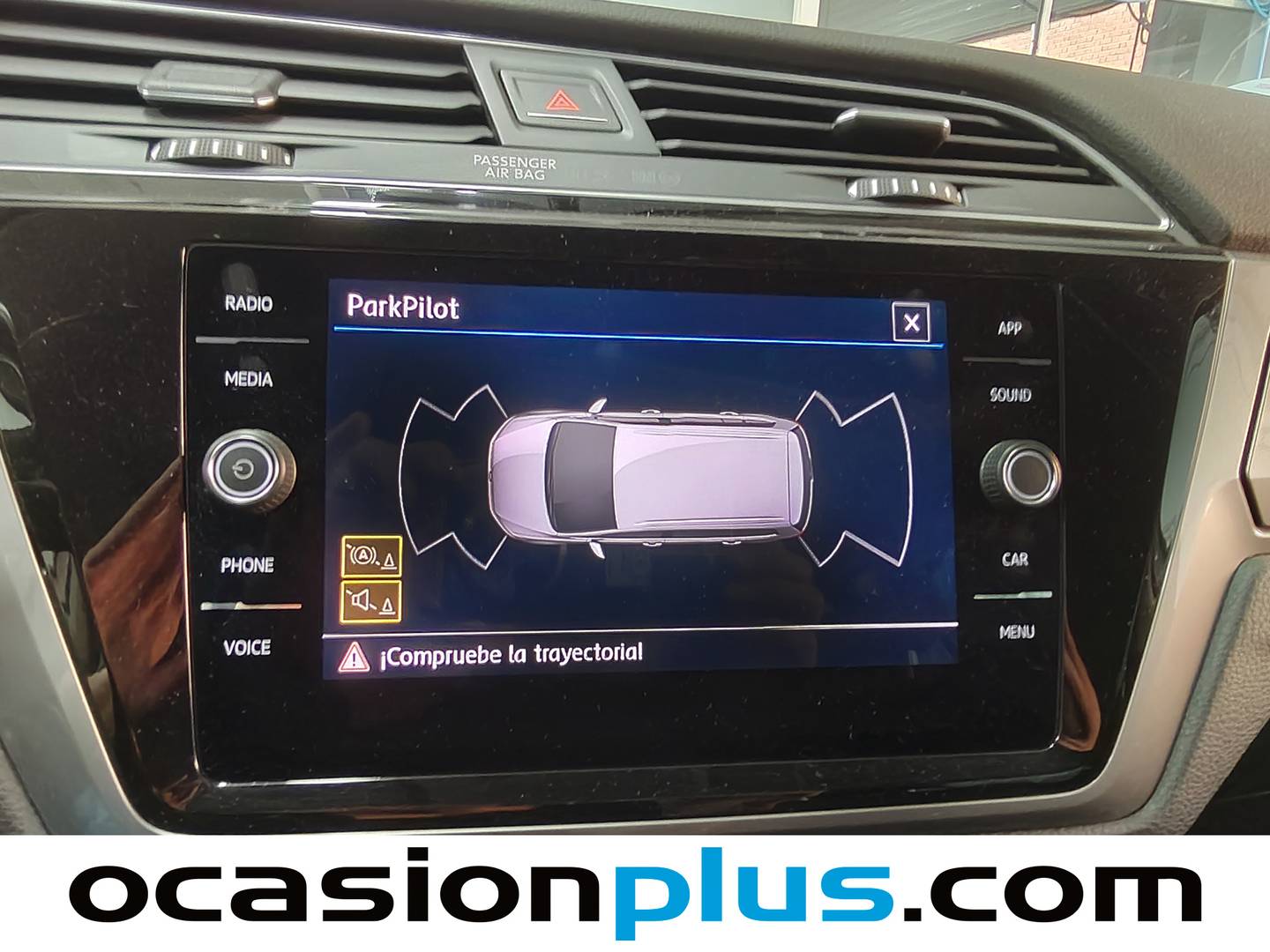 Foto Volkswagen Touran Volkswagen Touran 1.0 TSI Business  (116 CV)