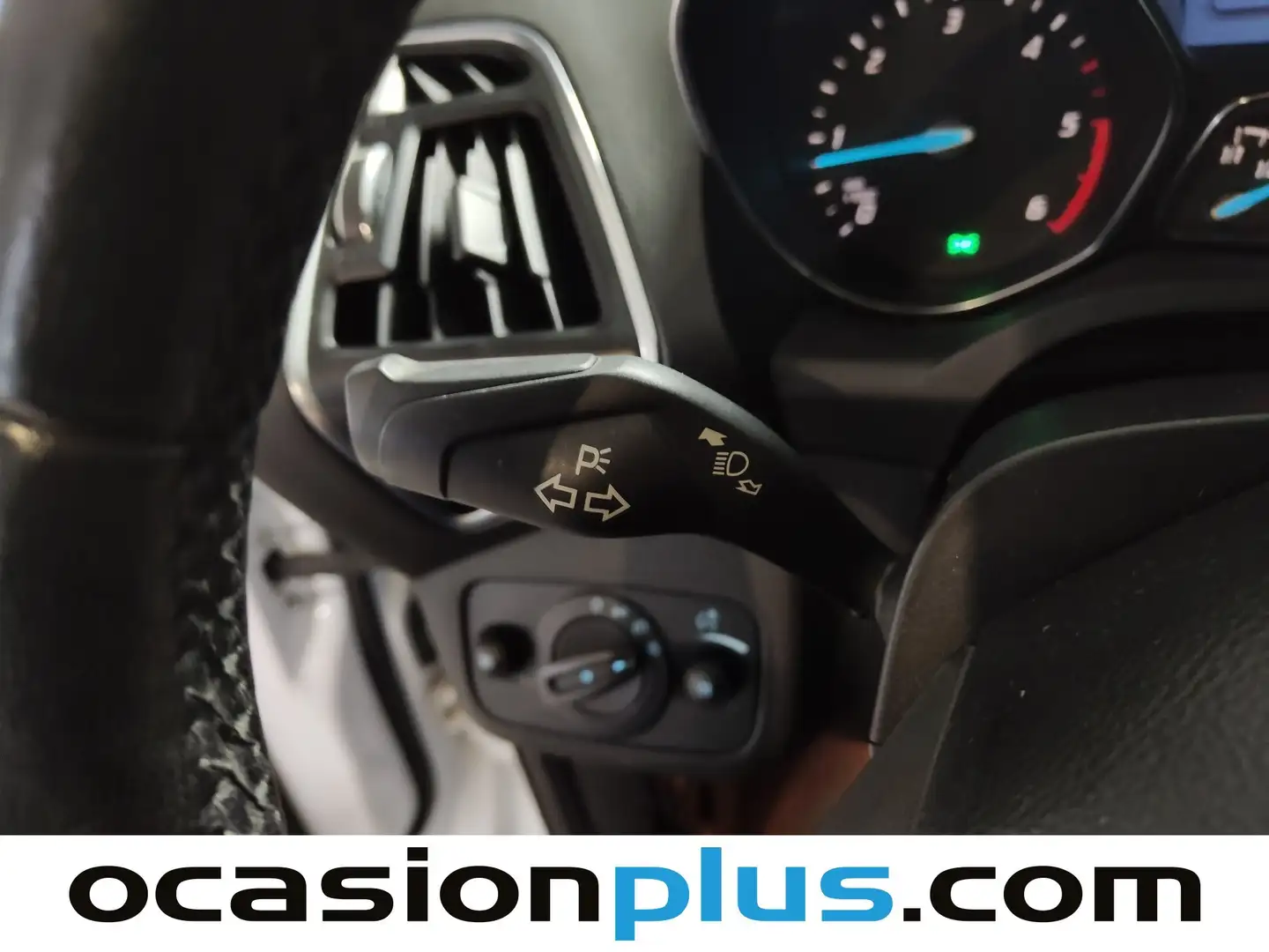 Foto Ford Kuga Ford Kuga 2.0 TDCI S&S Titanium 4x2 (120 CV)