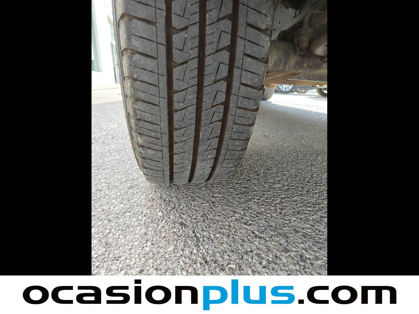 Foto Iveco Daily Iveco Daily Furgon 35S 16 V 3520L/H2 Auto (156 CV)