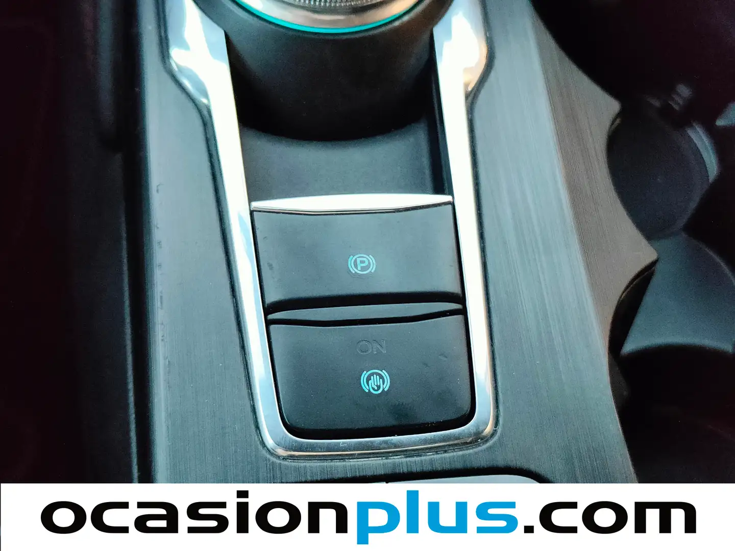 Foto Ford Kuga Ford Kuga 2.5 Duratec PHEV ST-Line Auto (225 CV)