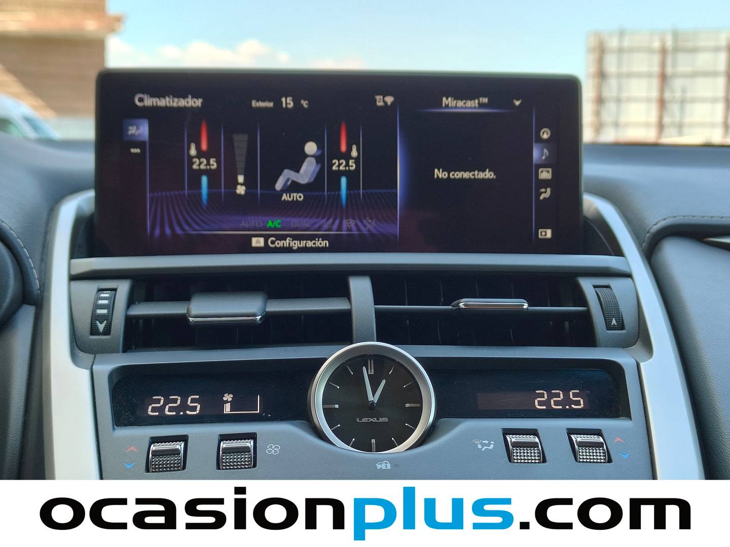 Lexus NX Lexus NX 300h Executive Navigation 4WD (197 CV) seminuevo