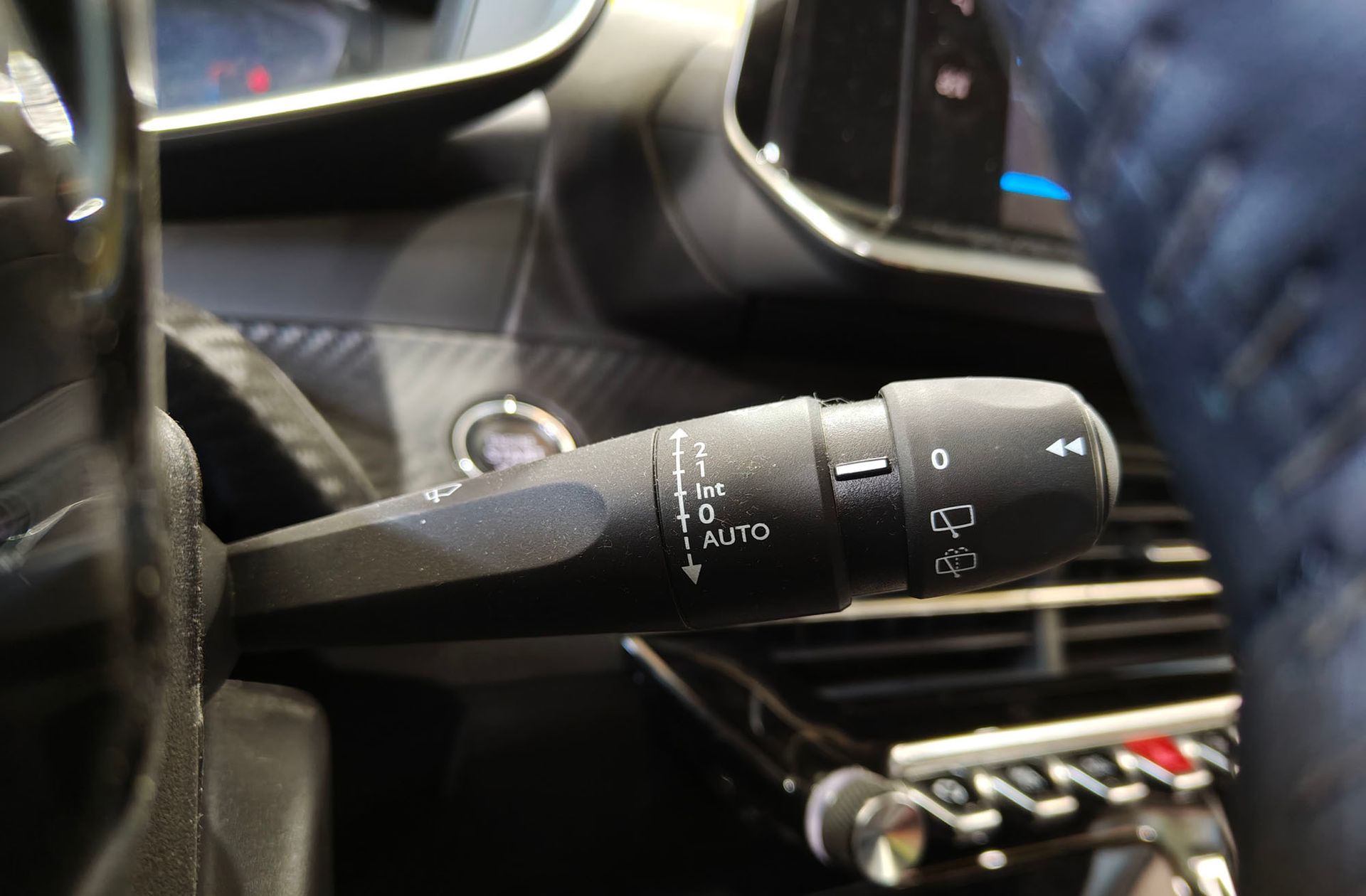 Peugeot 208 PureTech 100 Allure Pack - foto 27