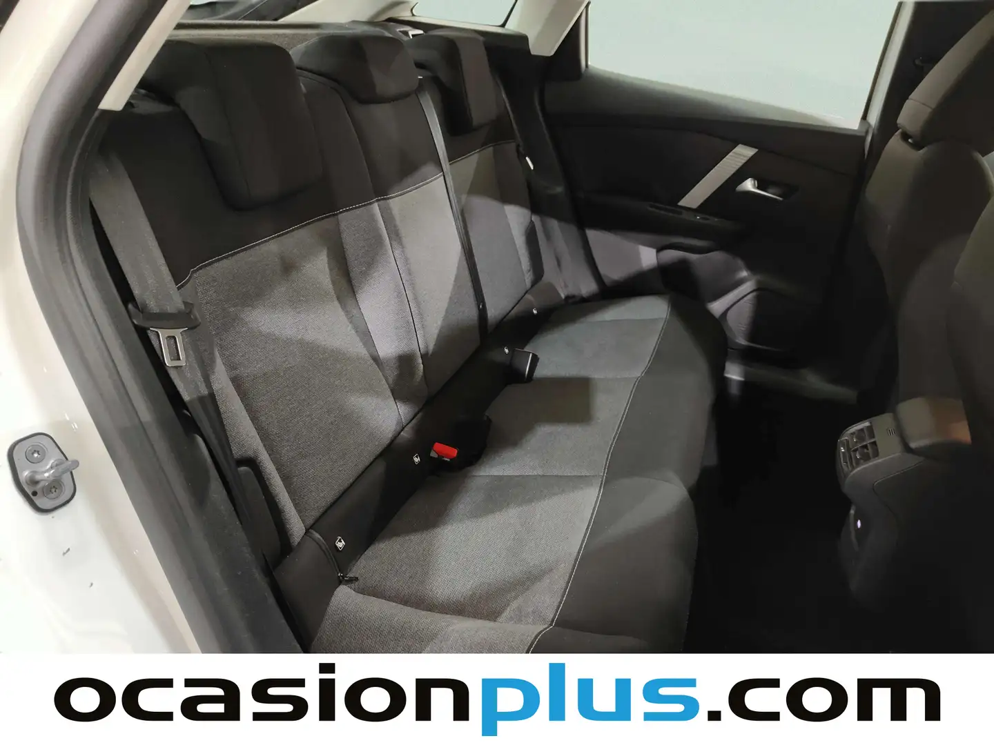 Foto Citroën C4 Citroen C4 BlueHDi 110 S&S Feel (110 CV)