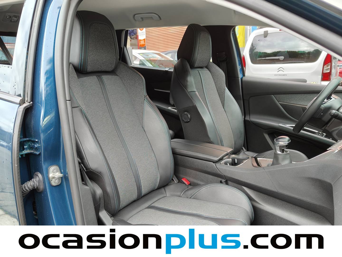 Peugeot 5008 Peugeot 5008 BlueHDI 130 S&S Allure Pack (130 CV) 7 Plazas km 0