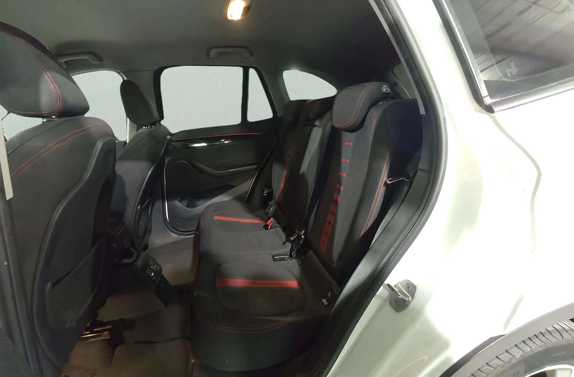 BMW X1 sDrive18i - foto 13