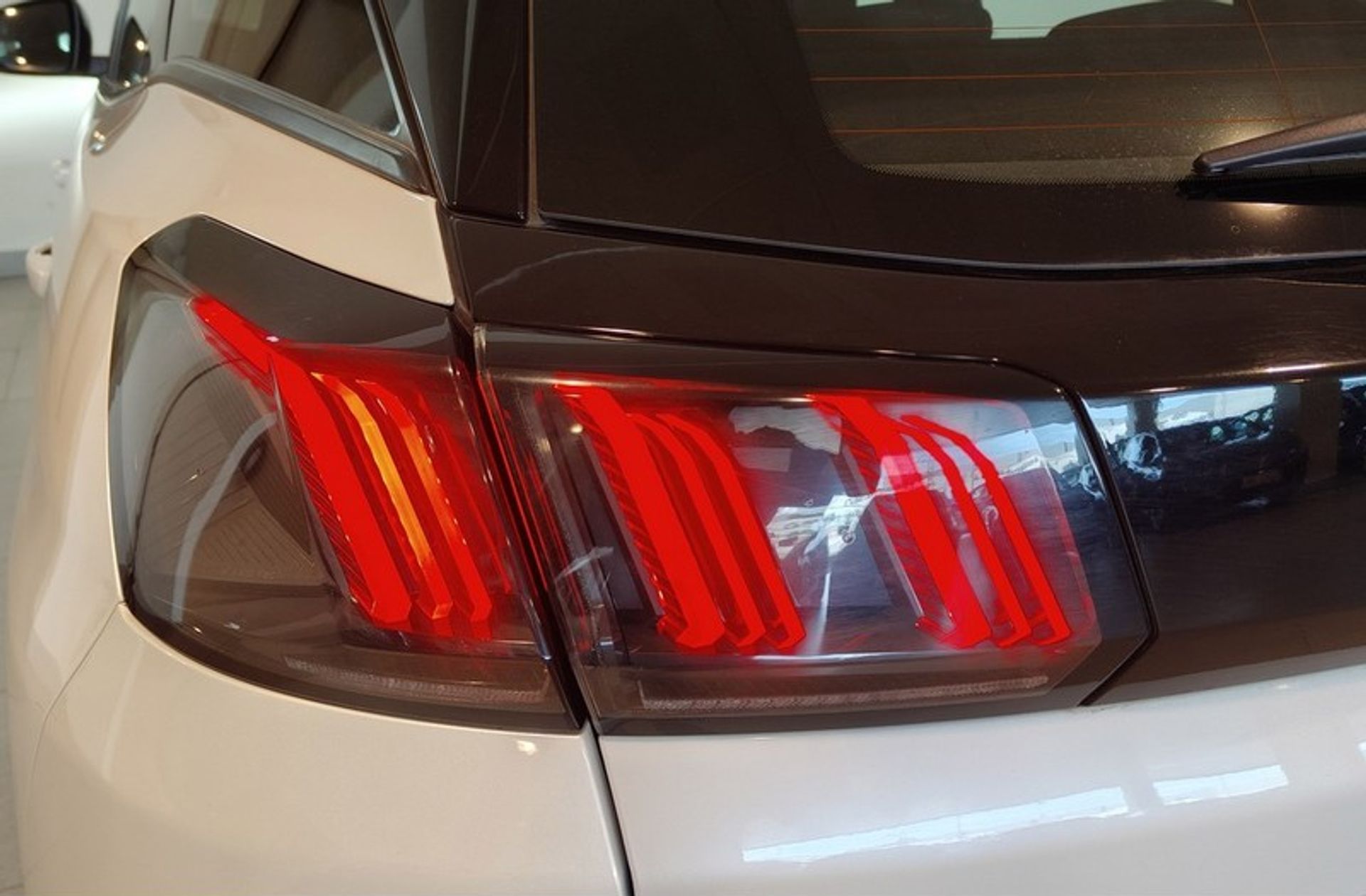 Peugeot 3008 PureTech 130 Active - foto 15