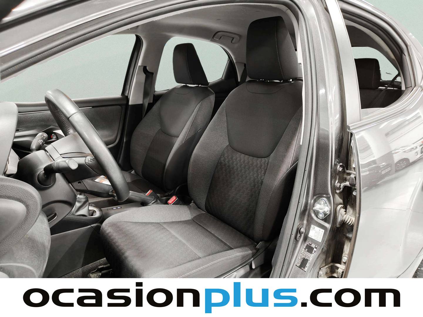 Foto asientos delanteros Toyota Yaris Toyota Yaris 1.5 S-Edition (125 CV)