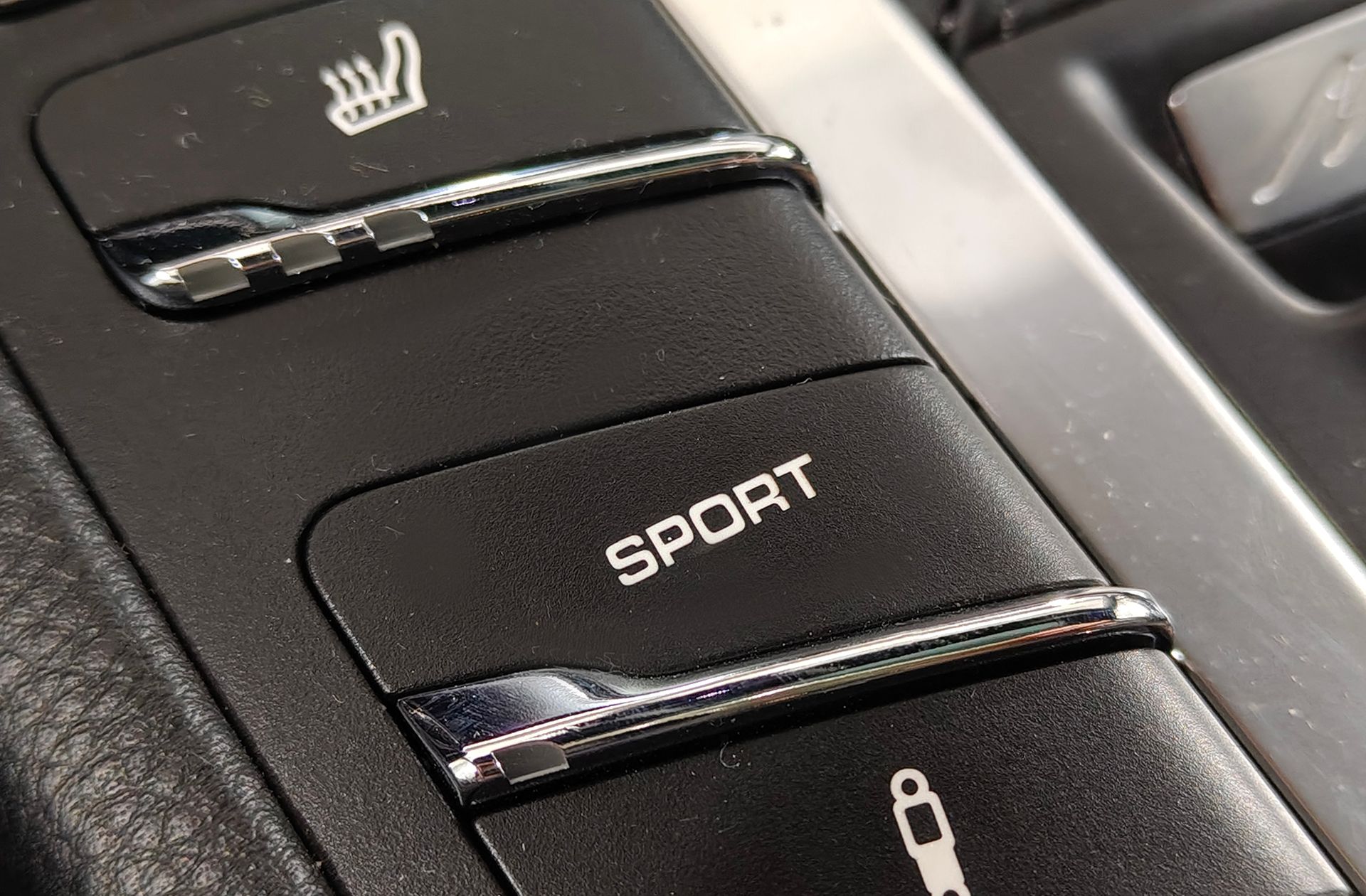 Porsche Macan - foto 14