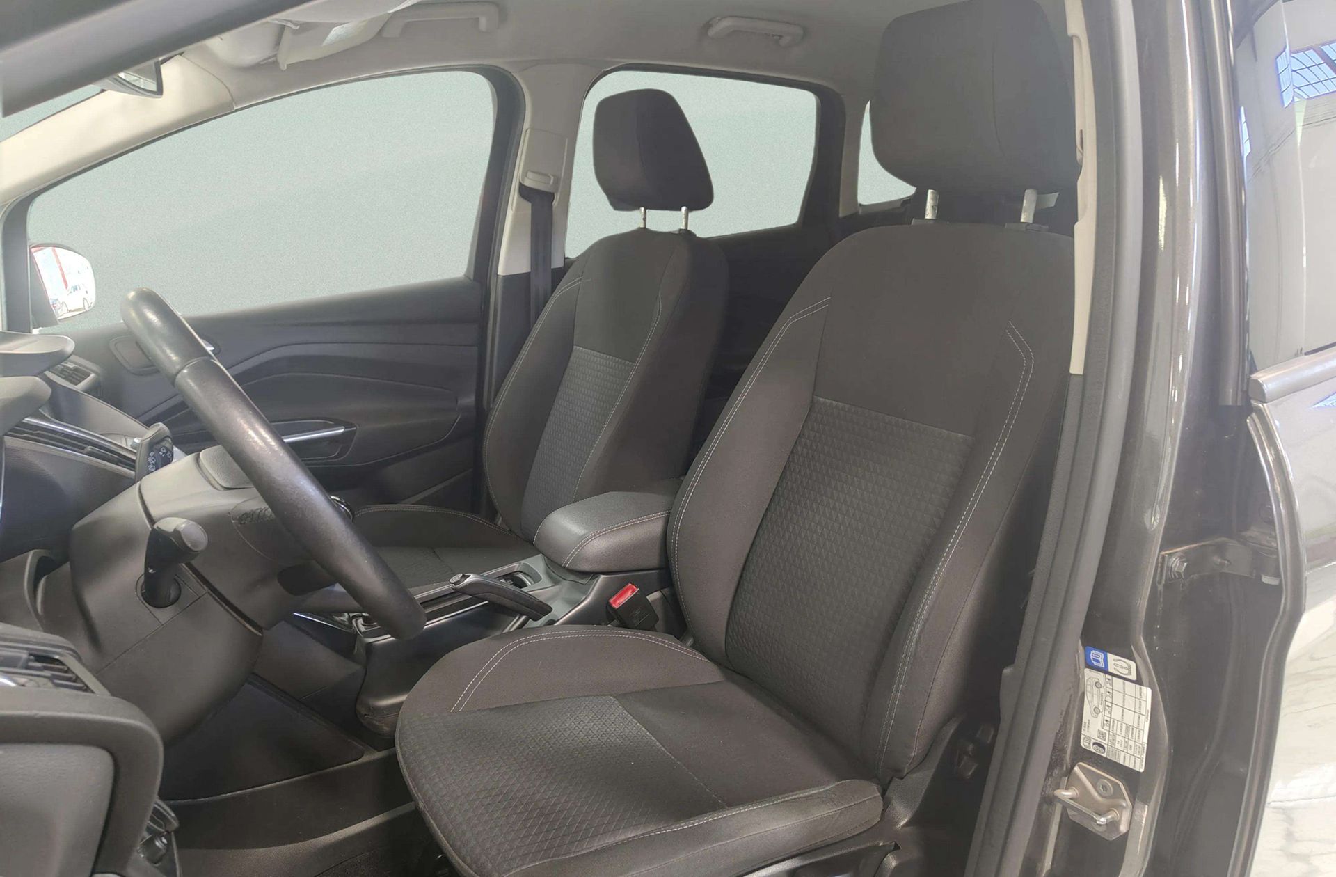 Ford C-Max 1.0 EcoBoost Titanium - foto 13