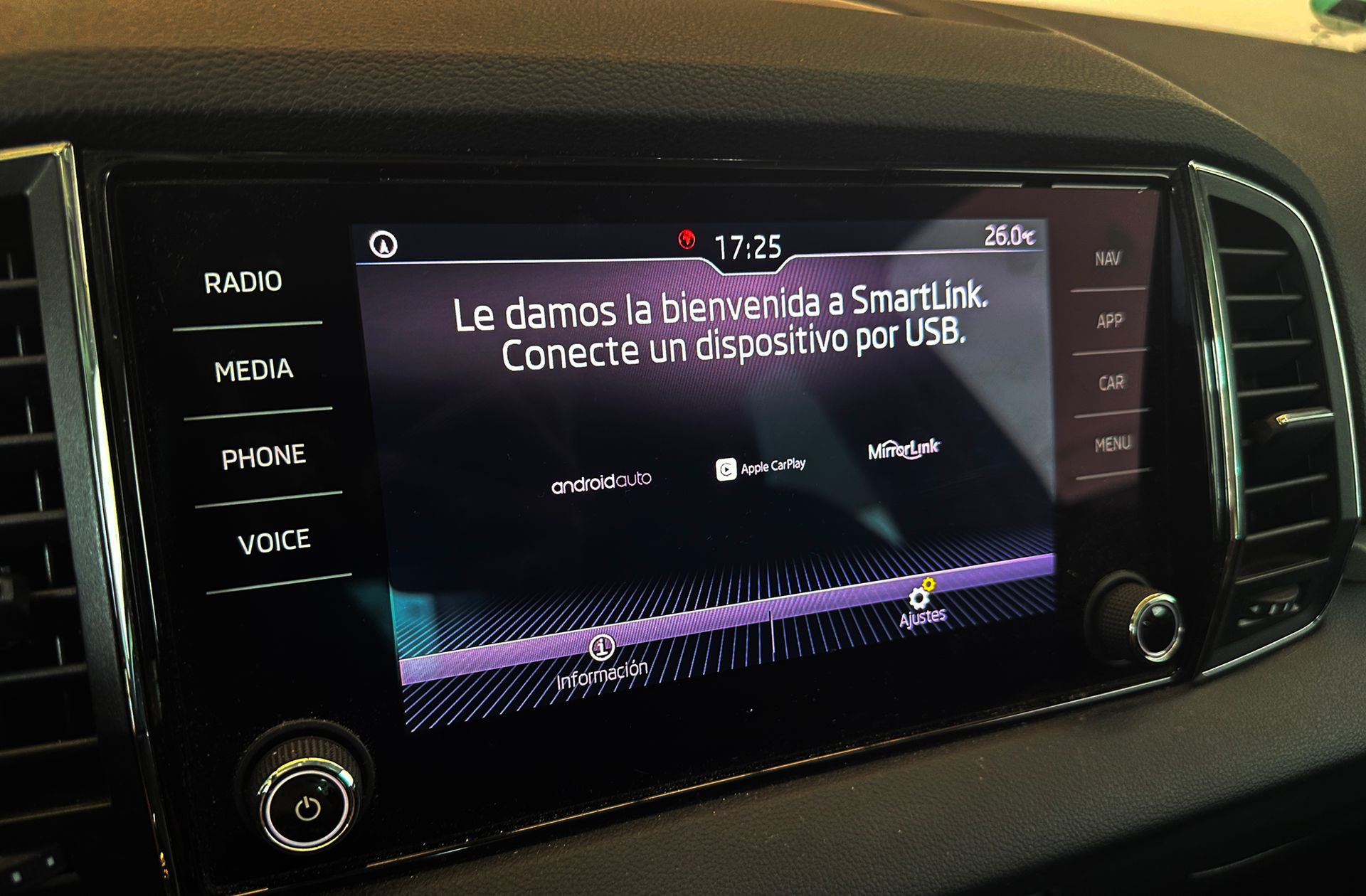 Škoda Karoq 1.6 TDI Like - foto 7