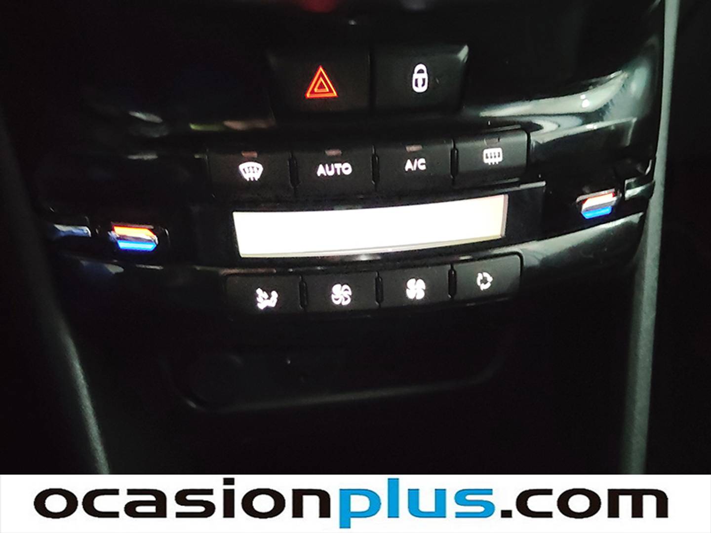 Foto Peugeot 2008 Peugeot 2008 BlueHDi 120 S&S Crossway (120 CV)