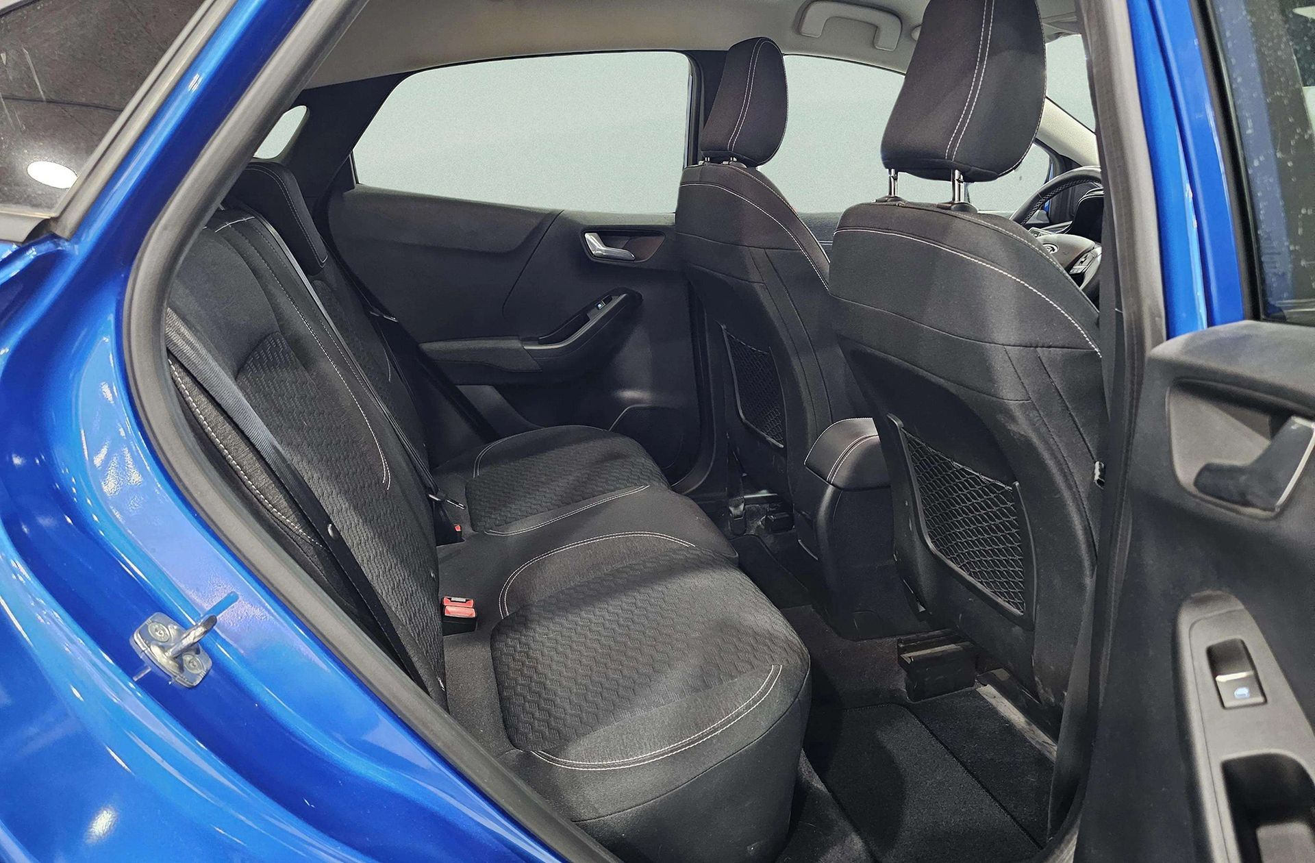 Ford Puma 1.0 EcoBoost MHEV Titanium Design - foto 16
