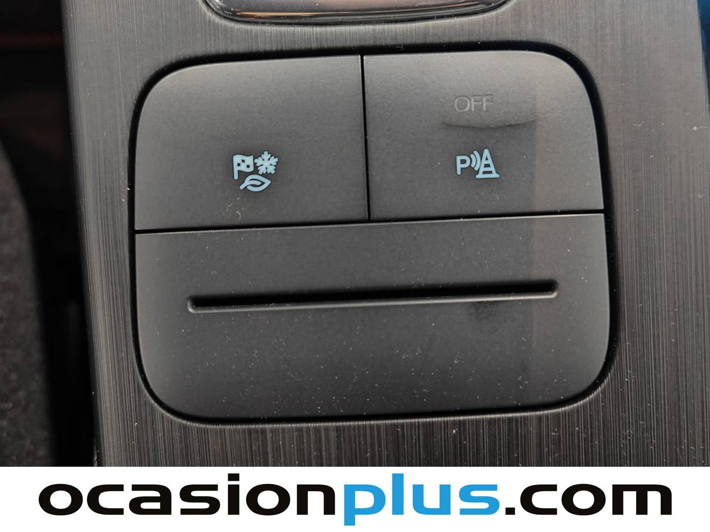 Equipamiento del Ford Kuga Ford Kuga 2.5 Duratec FHEV ST-Line Auto (190 CV)