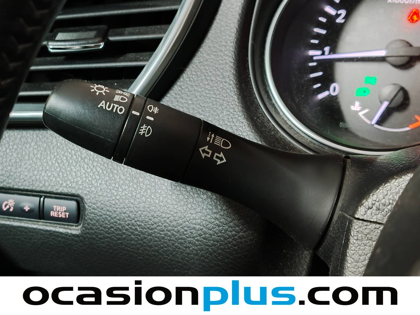 Nissan QASHQAI Nissan Qashqai DIG-T 140 N-Connecta 4x2 (140 CV) de segunda mano