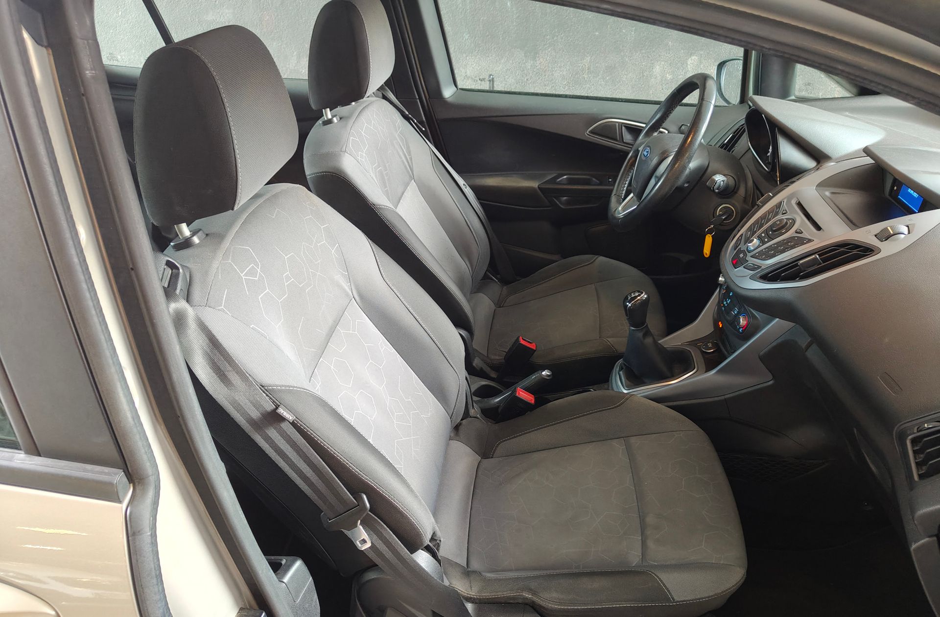 Ford B-Max 1.0 EcoBoost Trend - foto 14