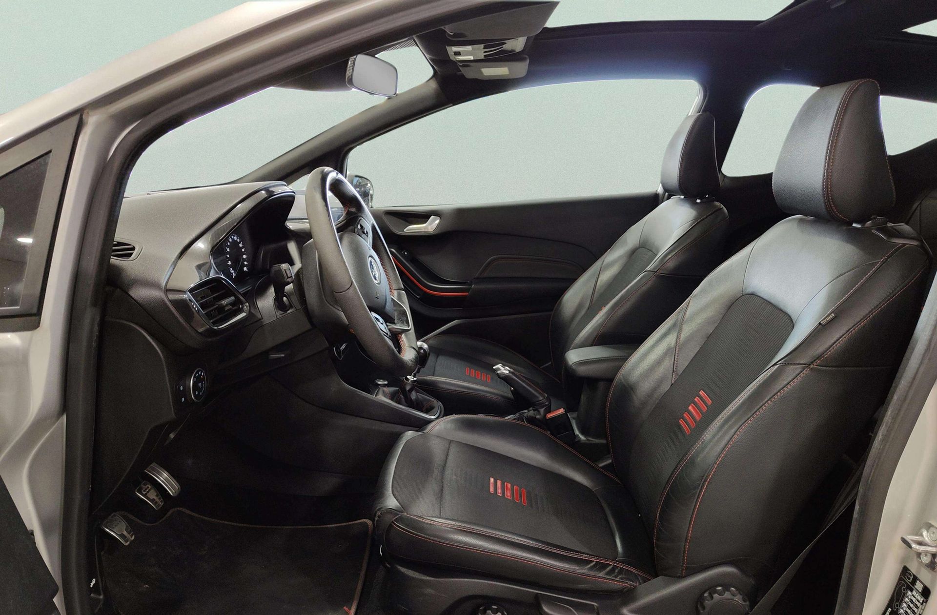 Ford Fiesta 1.0 EcoBoost ST-Line - foto 11