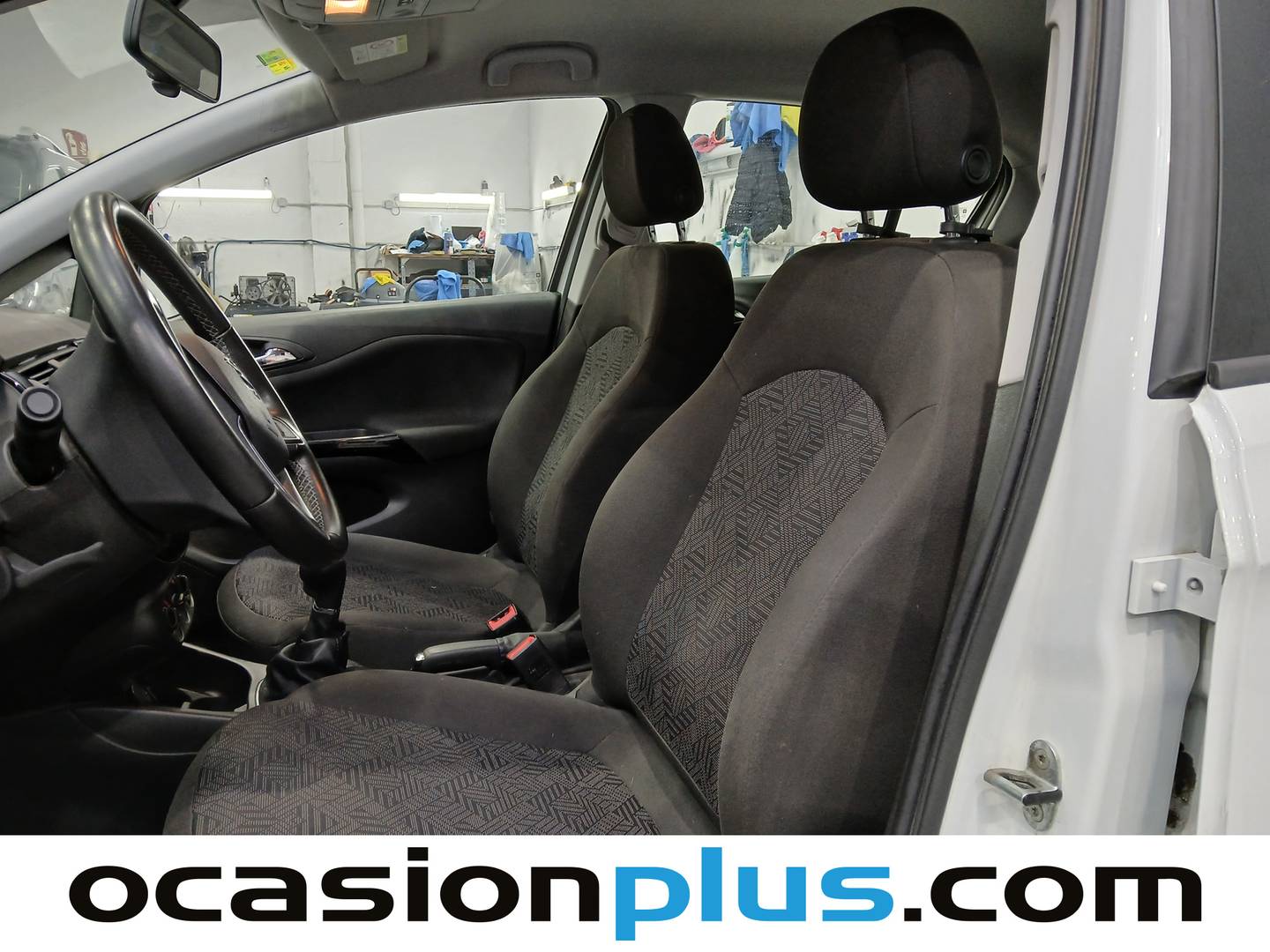 Foto asientos delanteros Opel Corsa Opel Corsa 1.4 Selective (90 CV)