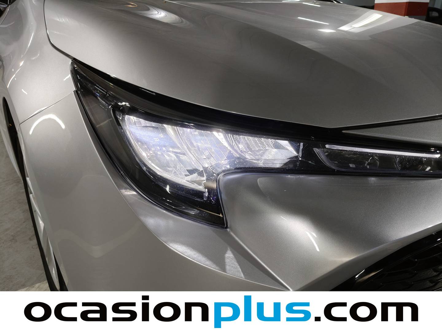 Acabados Toyota Corolla Toyota Corolla 1.8 125 Híbrido Active Tech E-CVT (122 CV)