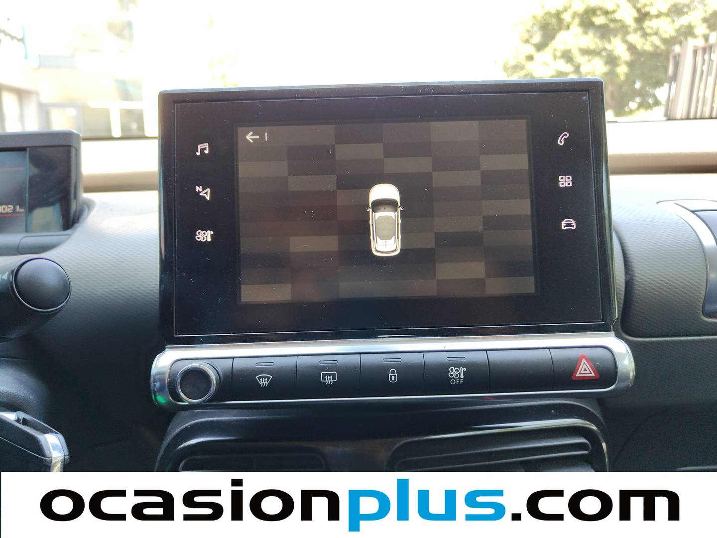 Equipamiento del Citroën C4 Cactus Citroën C4 Cactus BlueHDi 100 Feel (100 CV)