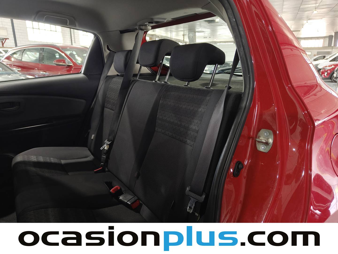 Foto asientos traseros Toyota Yaris Toyota Yaris 1.3 Active (99 CV)