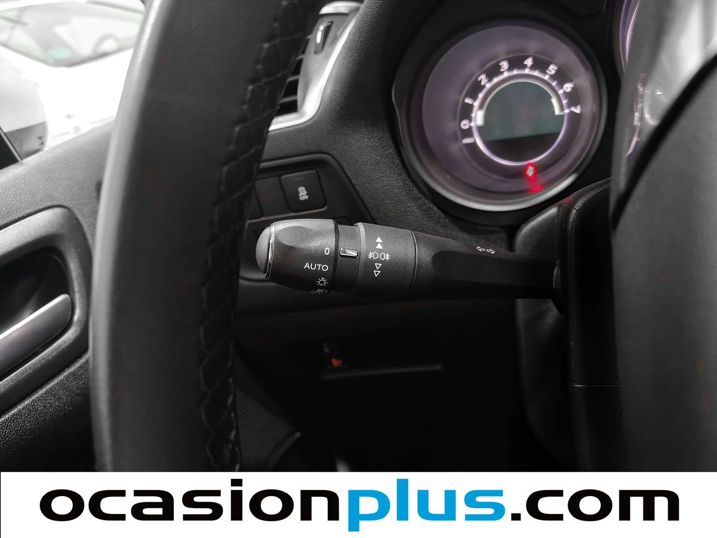 Acabados Citroën C4 Citroën C4 PureTech 110 Live Edition (110 CV)