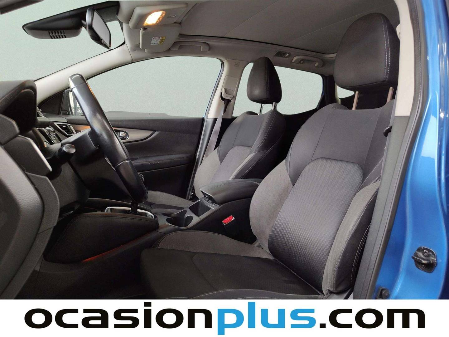 Foto asientos delanteros Nissan QASHQAI Nissan Qashqai DIG-T 140 N-Connecta (140 CV)