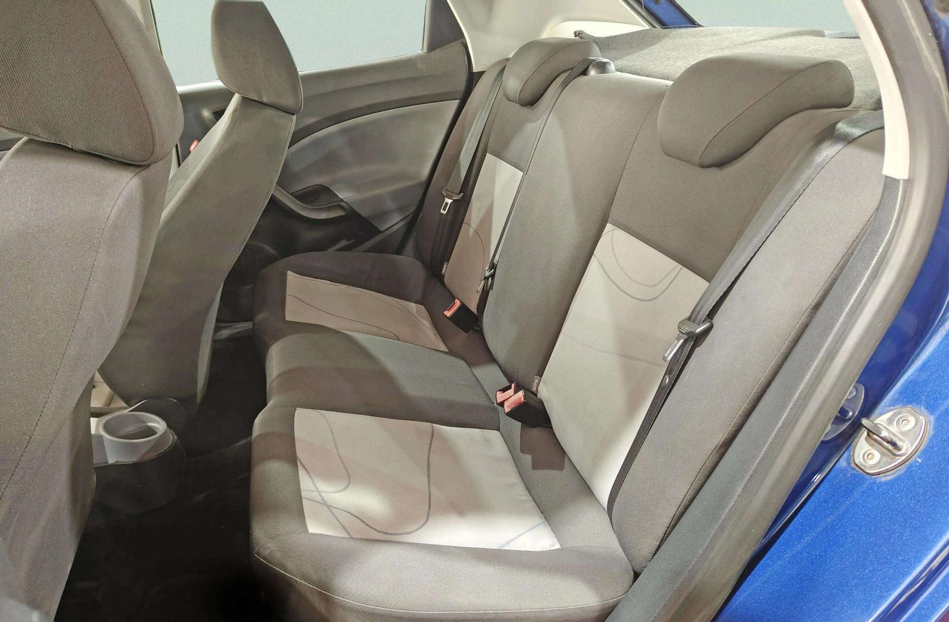 SEAT Ibiza 1.2 12v Reference - foto 9