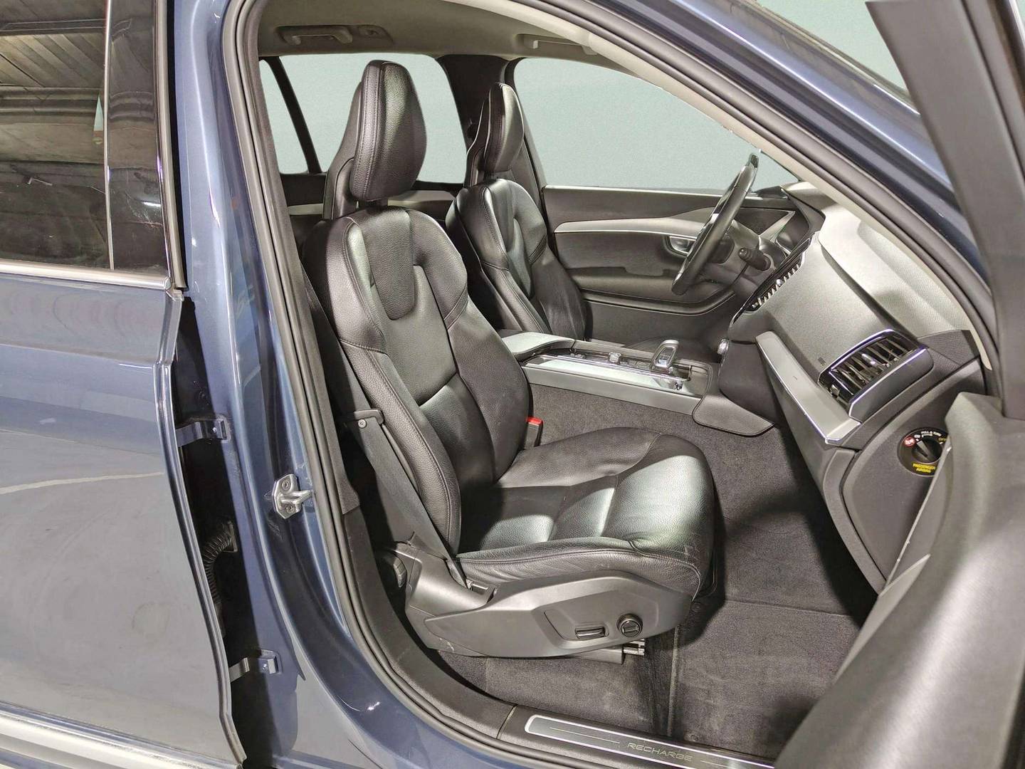 Volvo XC90 Volvo XC90 T8 Recharge Inscription Expression AWD Auto (390 CV) 7 Plazas km 0