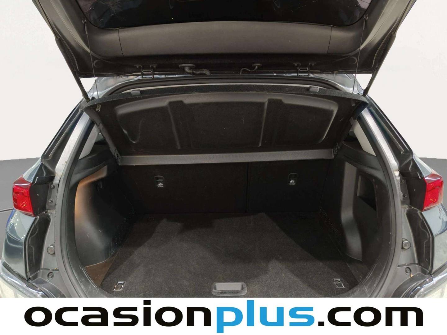 Fotos maletero Hyundai Kona Hyundai Kona 1.6 GDI HEV Maxx DCT (141 CV)