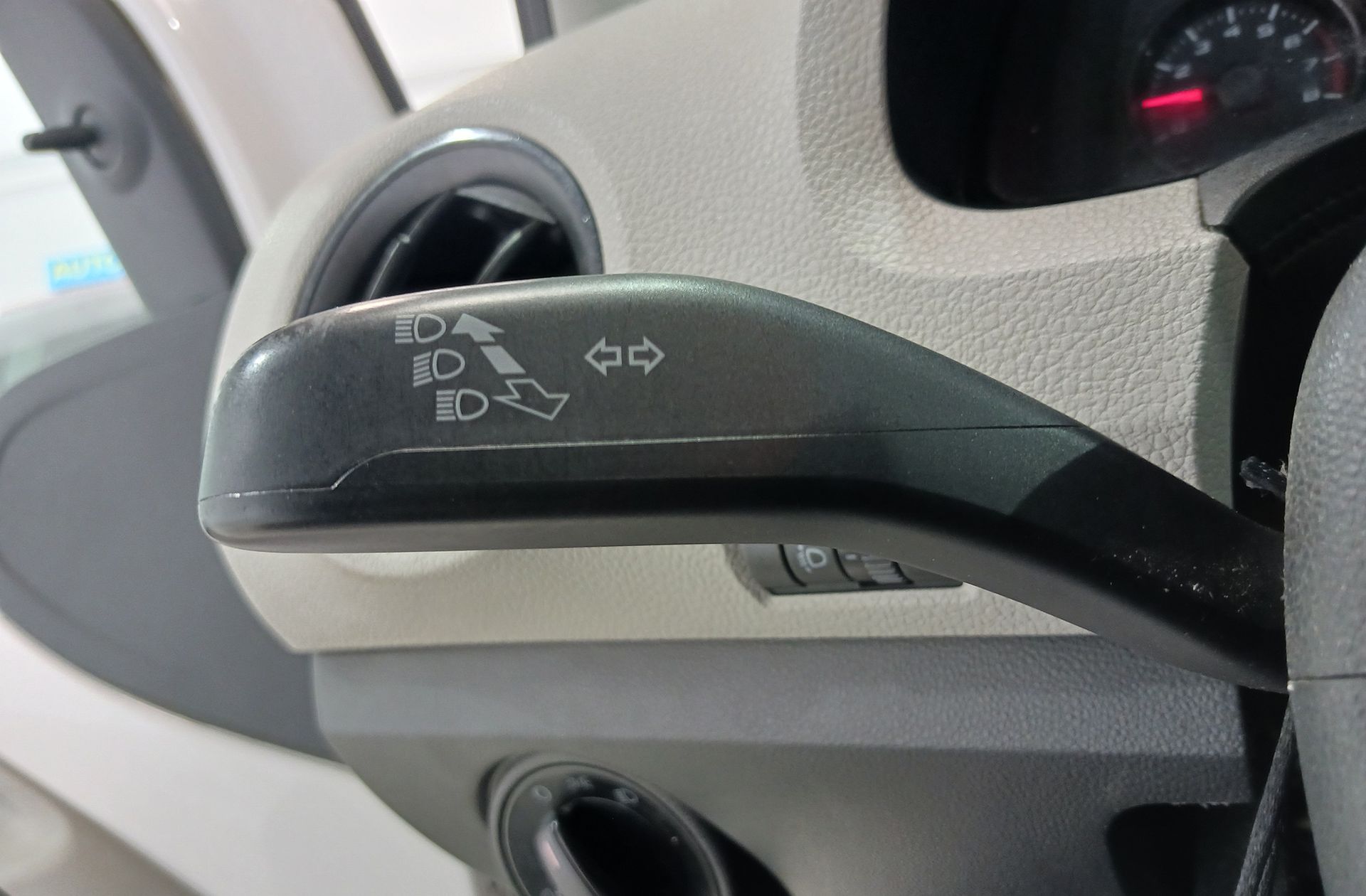 SEAT Mii 1.0 Style - foto 22