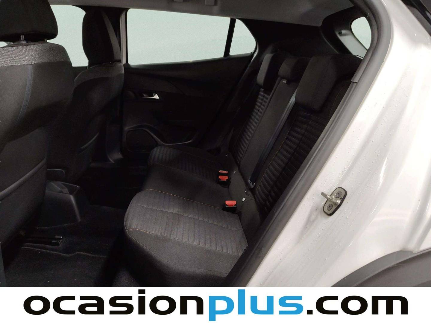 Foto asientos traseros Peugeot 2008 Peugeot 2008 BlueHDi 110 S&S Active Pack (110 CV)