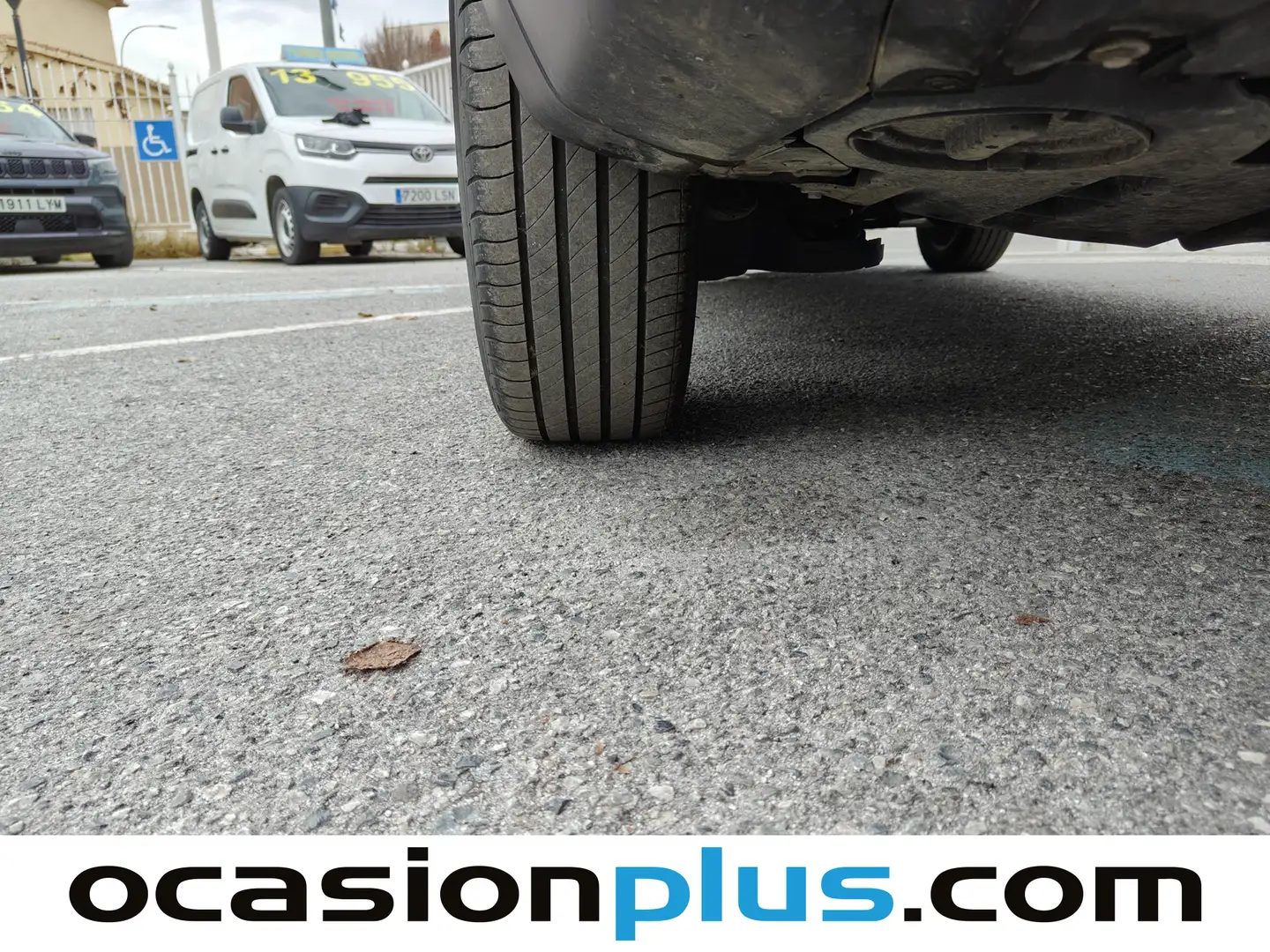 Foto Citroën C4 X Citroen C4 X BlueHDi 130 S&S Max EAT8 (131 CV)