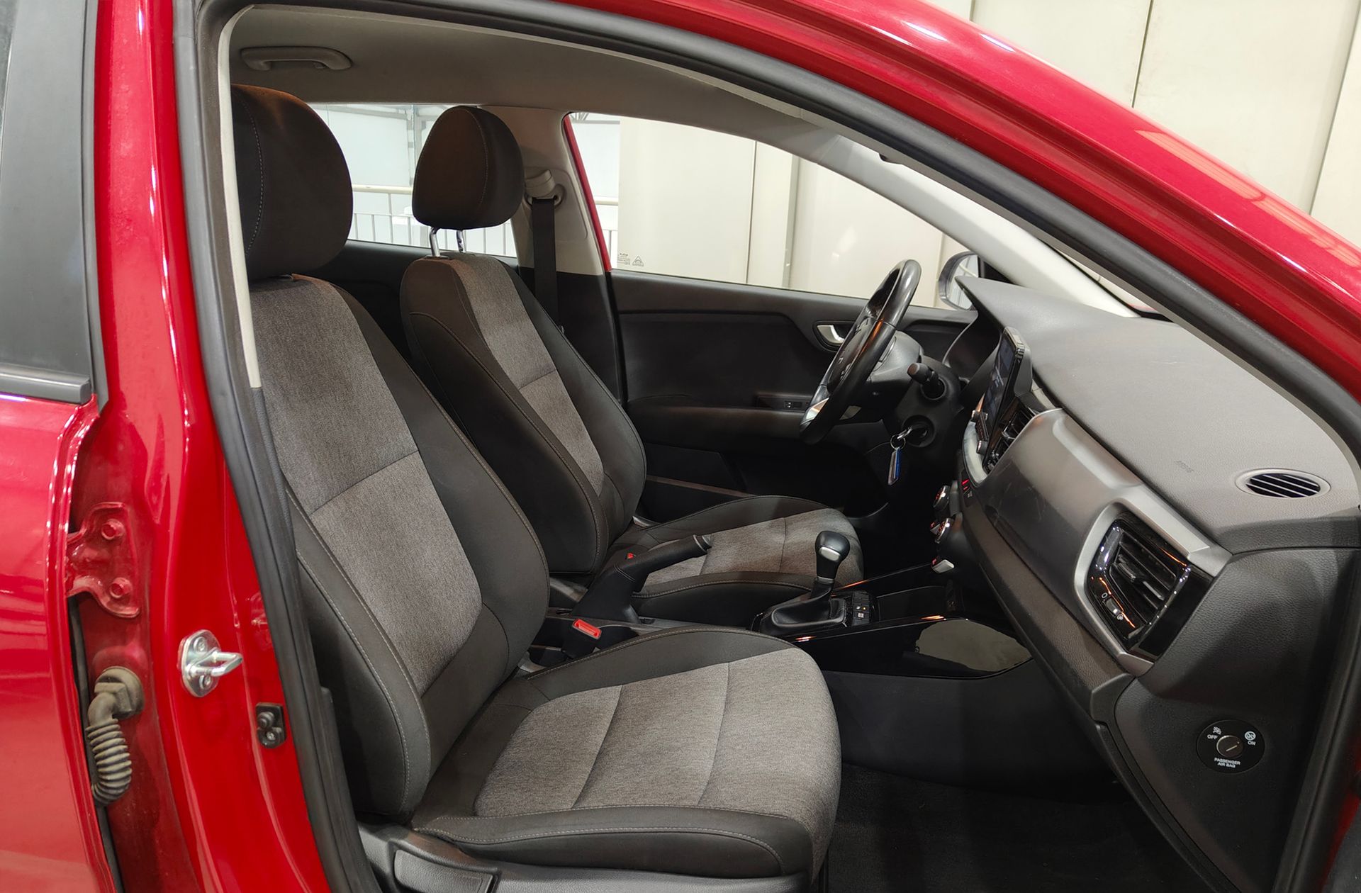 Kia Stonic 1.0 T-GDi Drive - foto 16