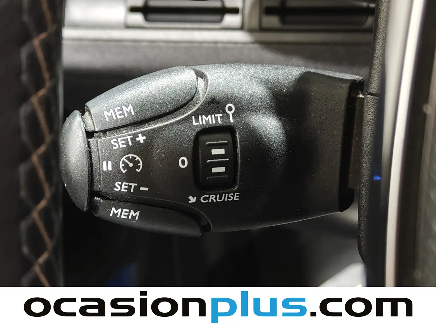 Foto Peugeot 3008 Peugeot 3008 THP 165 GT Line S&S Auto (165 CV)