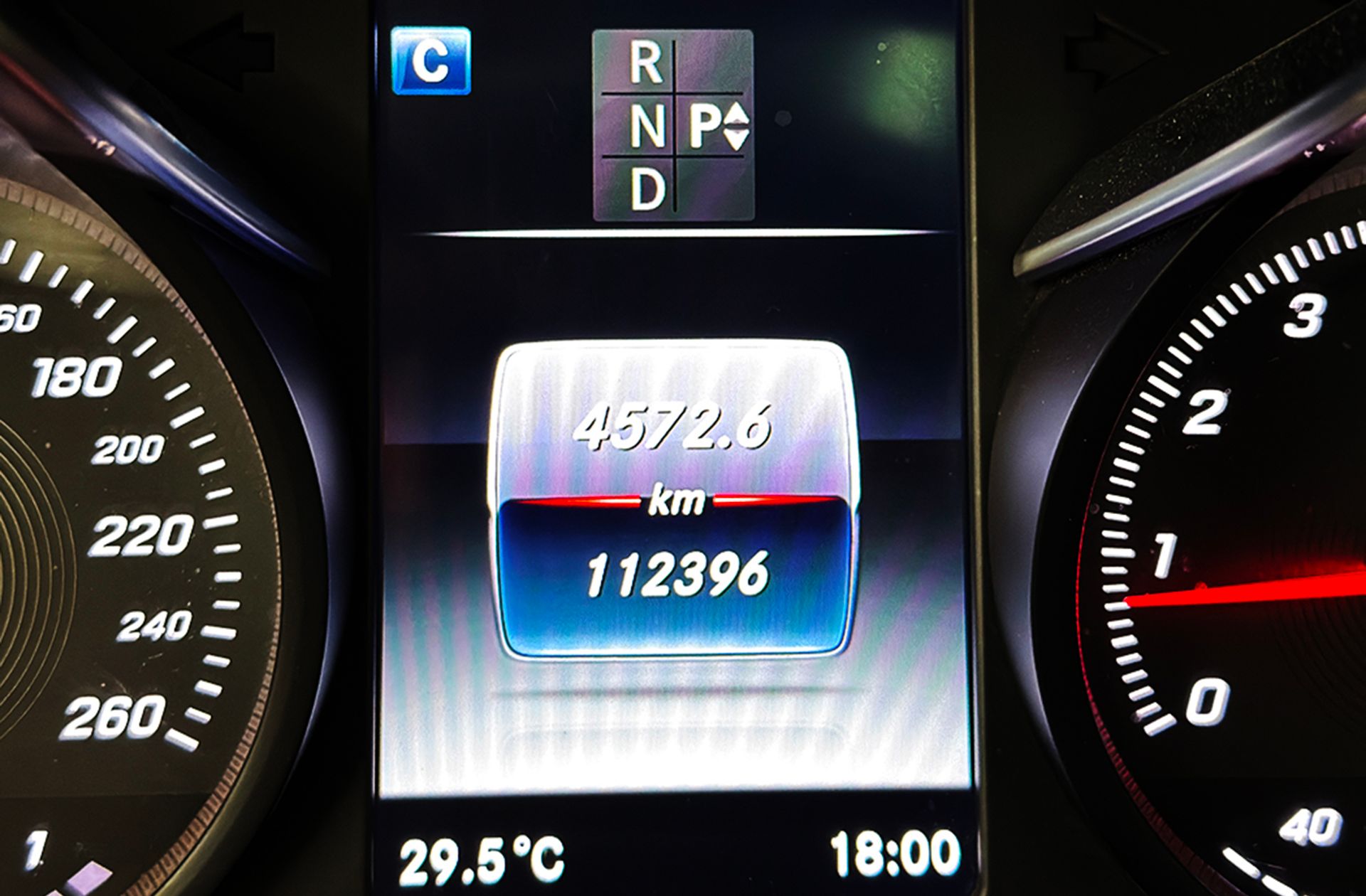 Mercedes-Benz Clase C Coupe 300 AMG Line - foto 12