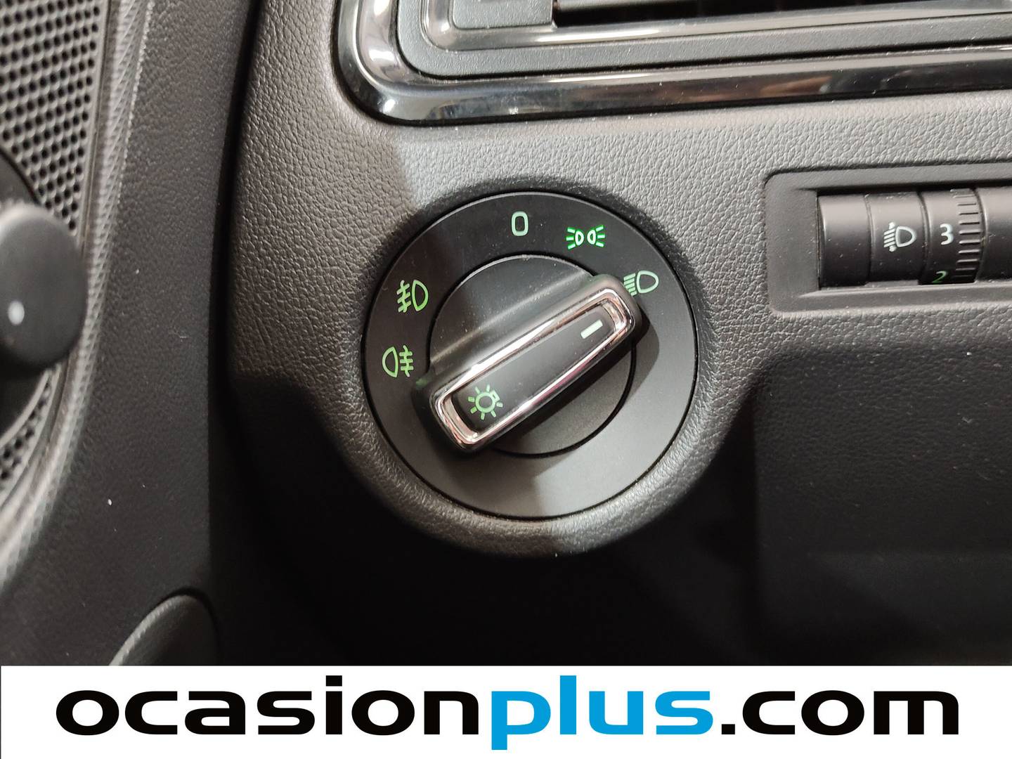 Equipamiento del Skoda Spaceback Skoda Spaceback 1.4 TDI Ambition DSG (90 CV)