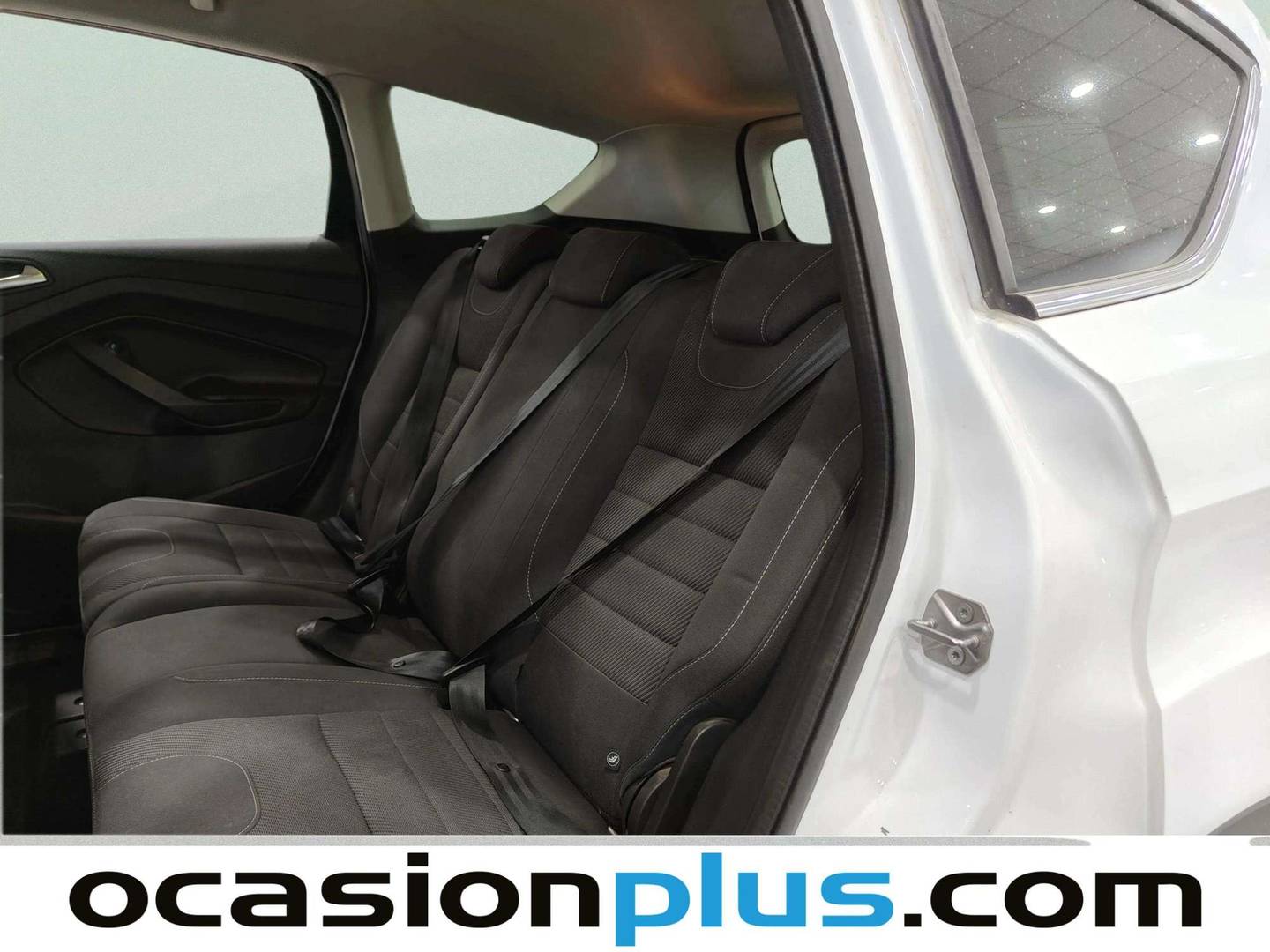 Foto asientos traseros Ford Kuga Ford Kuga 1.6 EcoBoost S&S 4x2 Trend (150 CV)