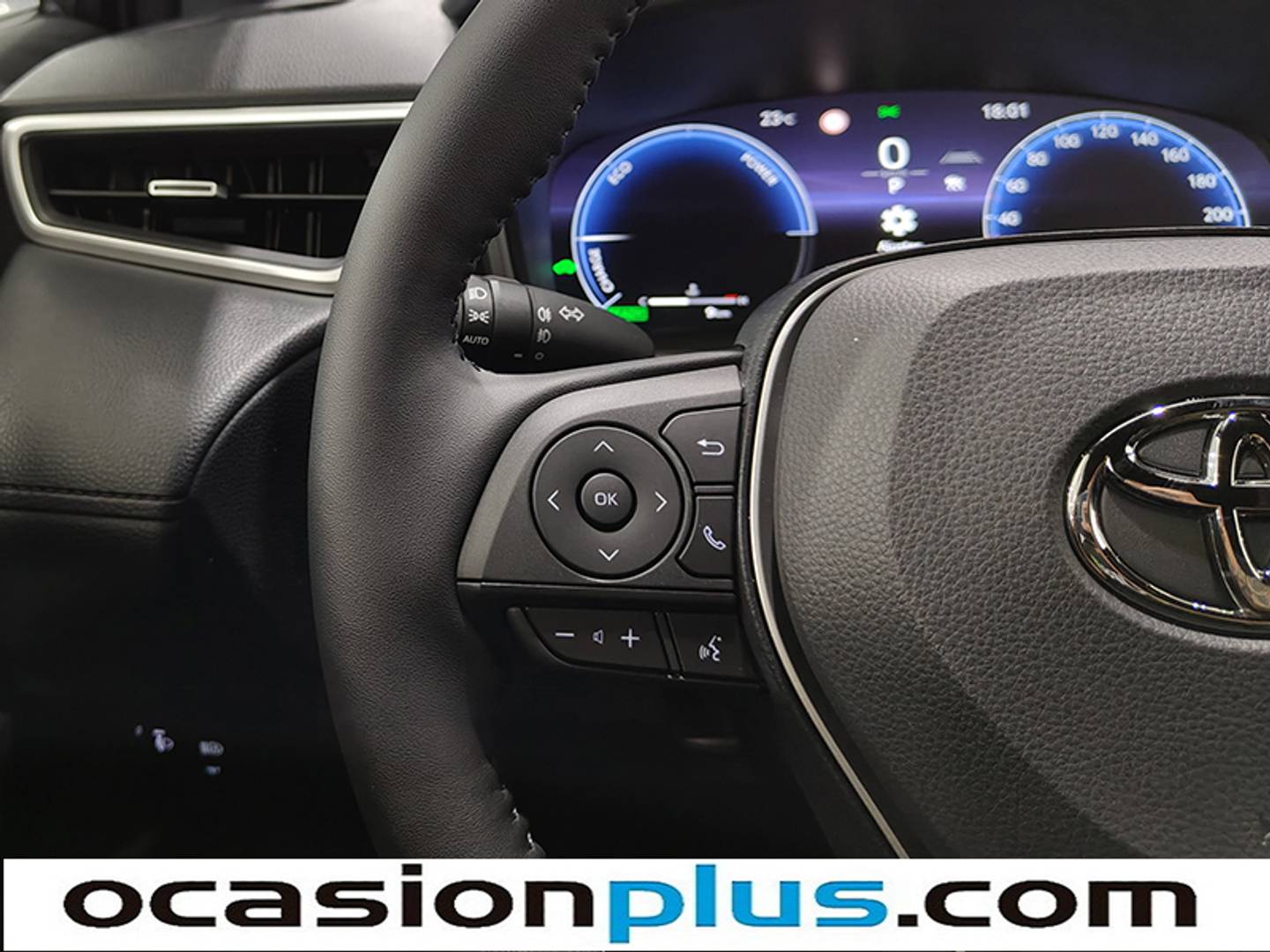 Foto Toyota Corolla Cross Toyota Corolla Cross 1.8 Híbrido Style Auto (140 CV)